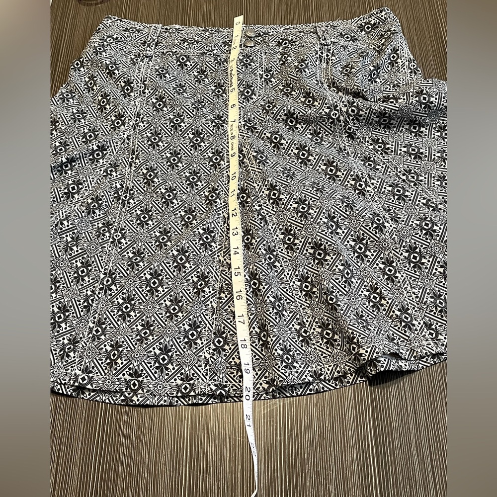 Athleta A-Line Skort Black & White Size 8 - Picture 12 of 13